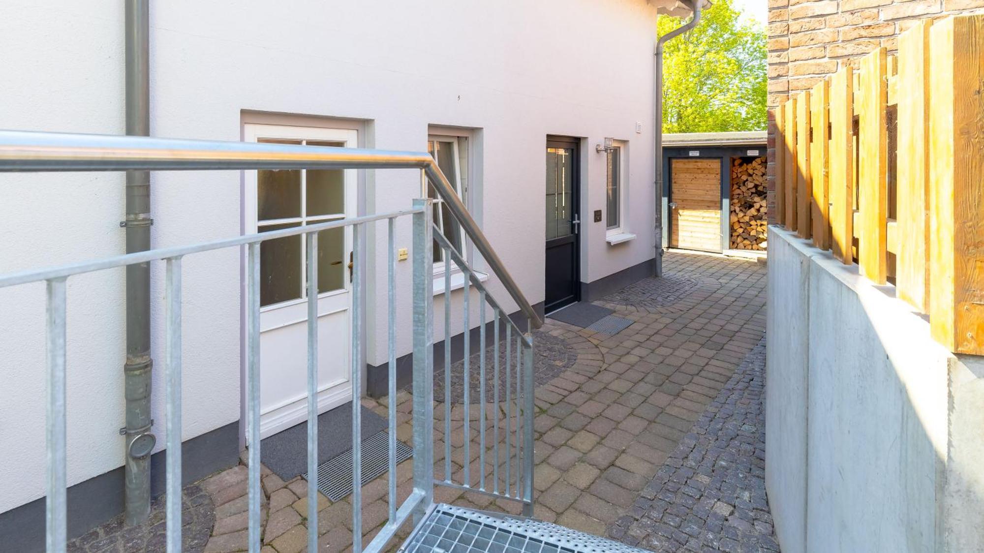 Haus Seeblick Mit 9 Wohnungen Alt Reddevitz Exterior photo